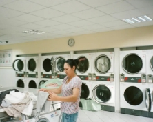 Intelligent Retrofit Upgrade Guide for Old Coin Laundry Equipment