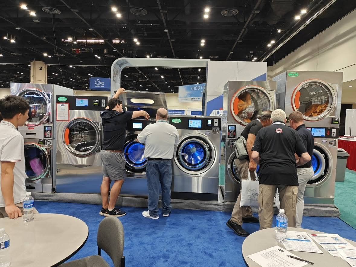 Self-Service Laundry Store Profit & Customer Flow Comparison: China VS USA | Best Coin Operated Laundry Equipment for Your Laundromat